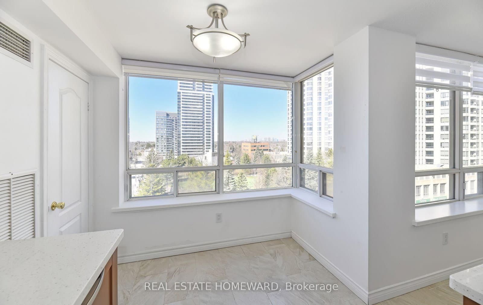 88 Grandview Way, Unit 916 thumbnail 13