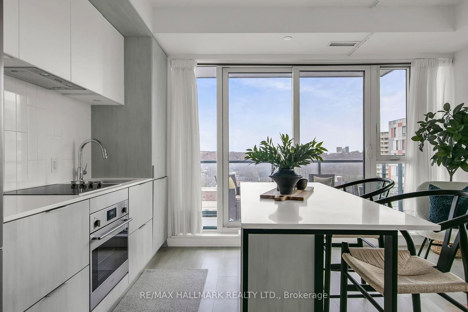 35 Tubman Avenue, Unit 1021 thumbnail 3