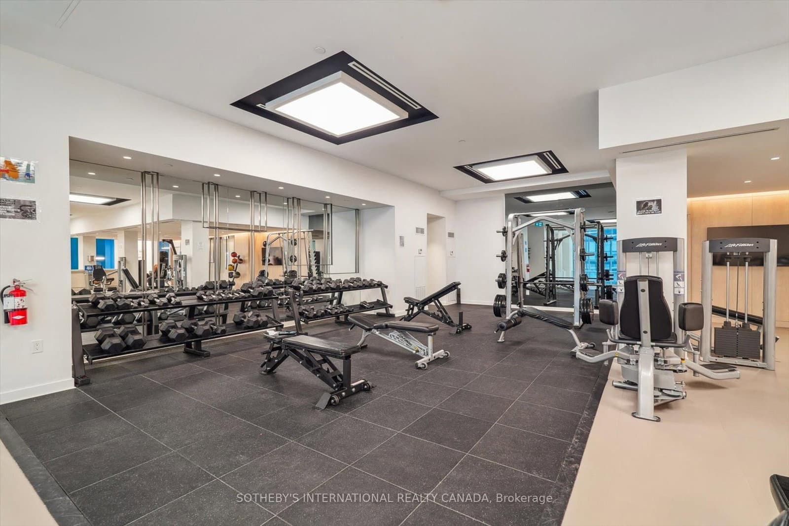 195 Redpath Avenue, Unit 2307 thumbnail 30