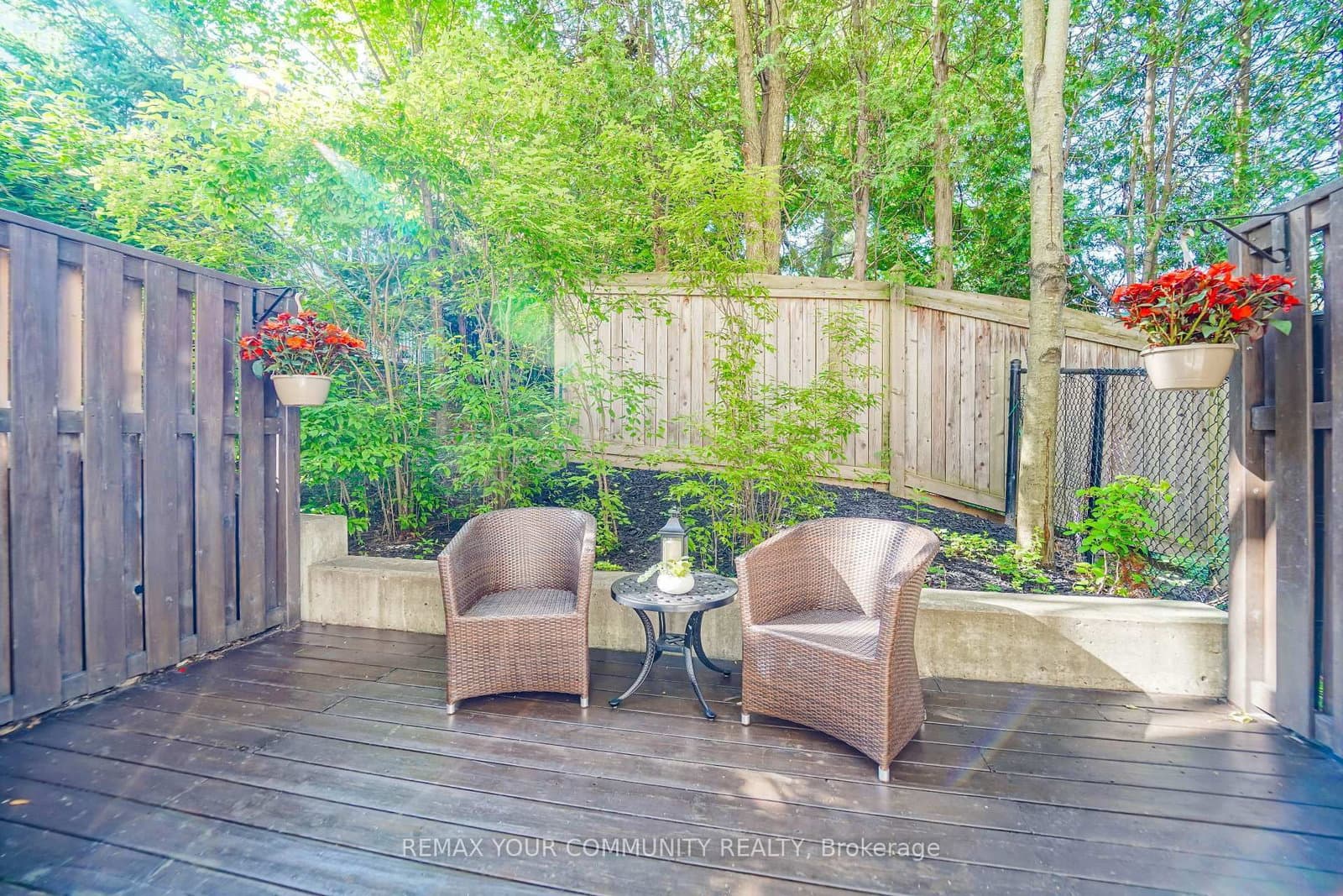 47 York Mills Road, Unit 212 thumbnail 20