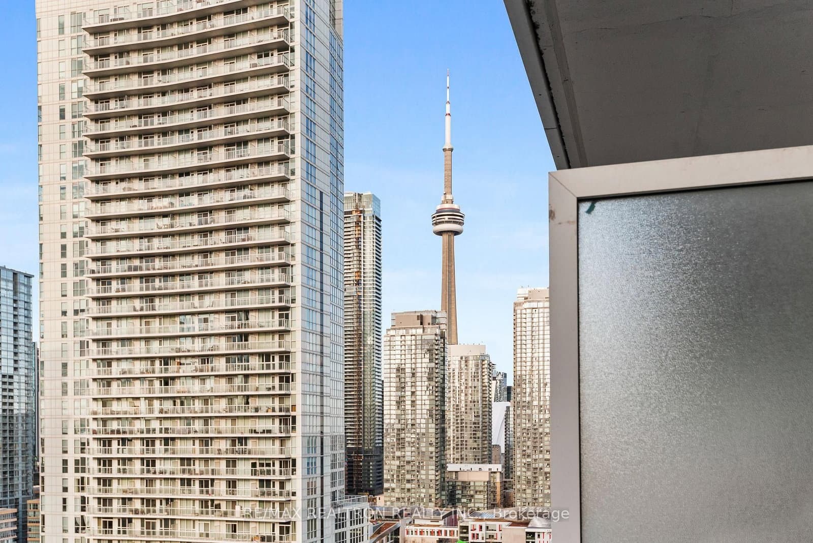 17 Bathurst Street, Unit 2508 thumbnail 29