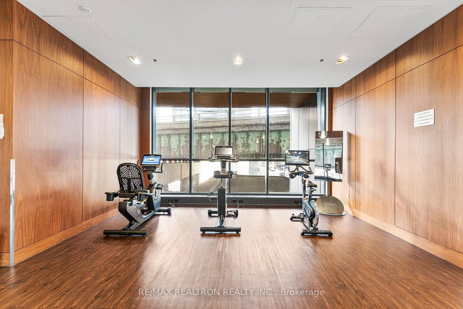 17 Bathurst Street, Unit 2508 thumbnail 30