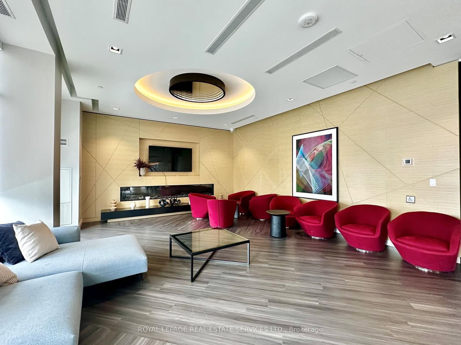 60 Princess Street, Unit 338 thumbnail 16