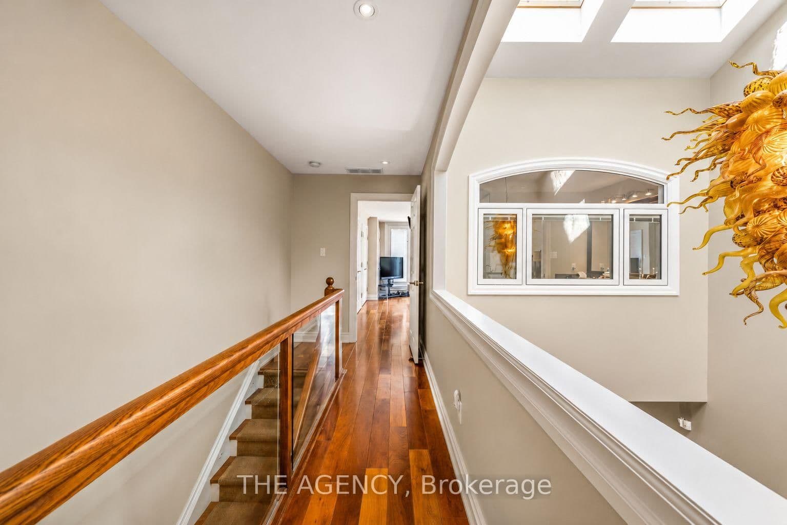 116 Hazelton Avenue, Unit B&C thumbnail 13