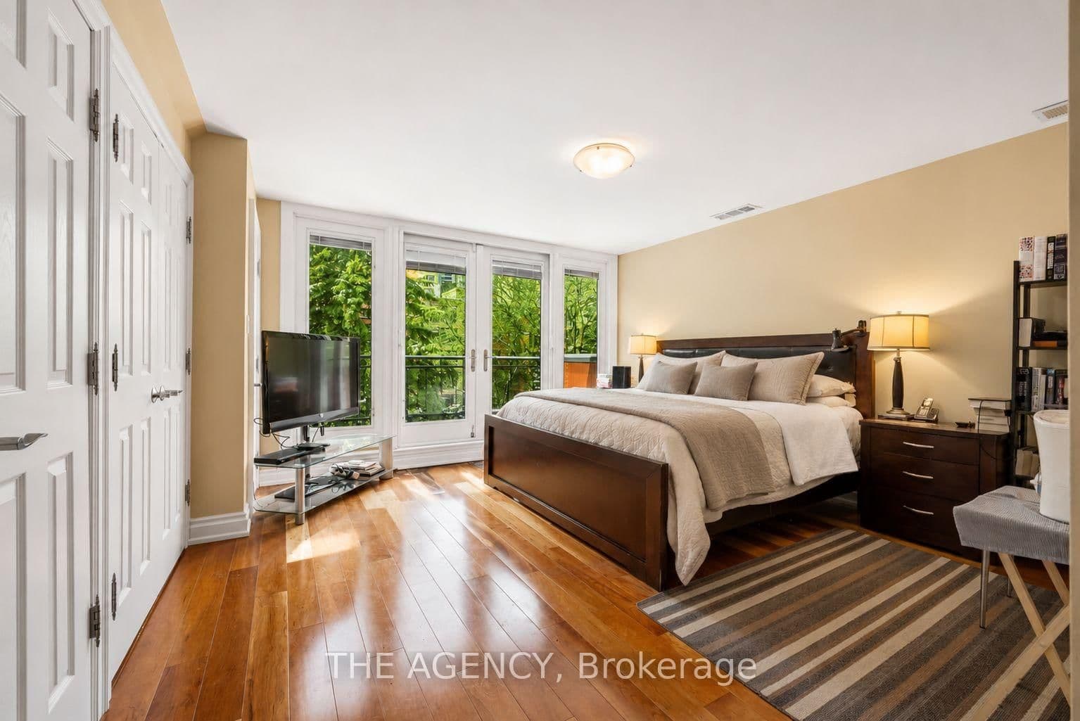 116 Hazelton Avenue, Unit B&C thumbnail 14