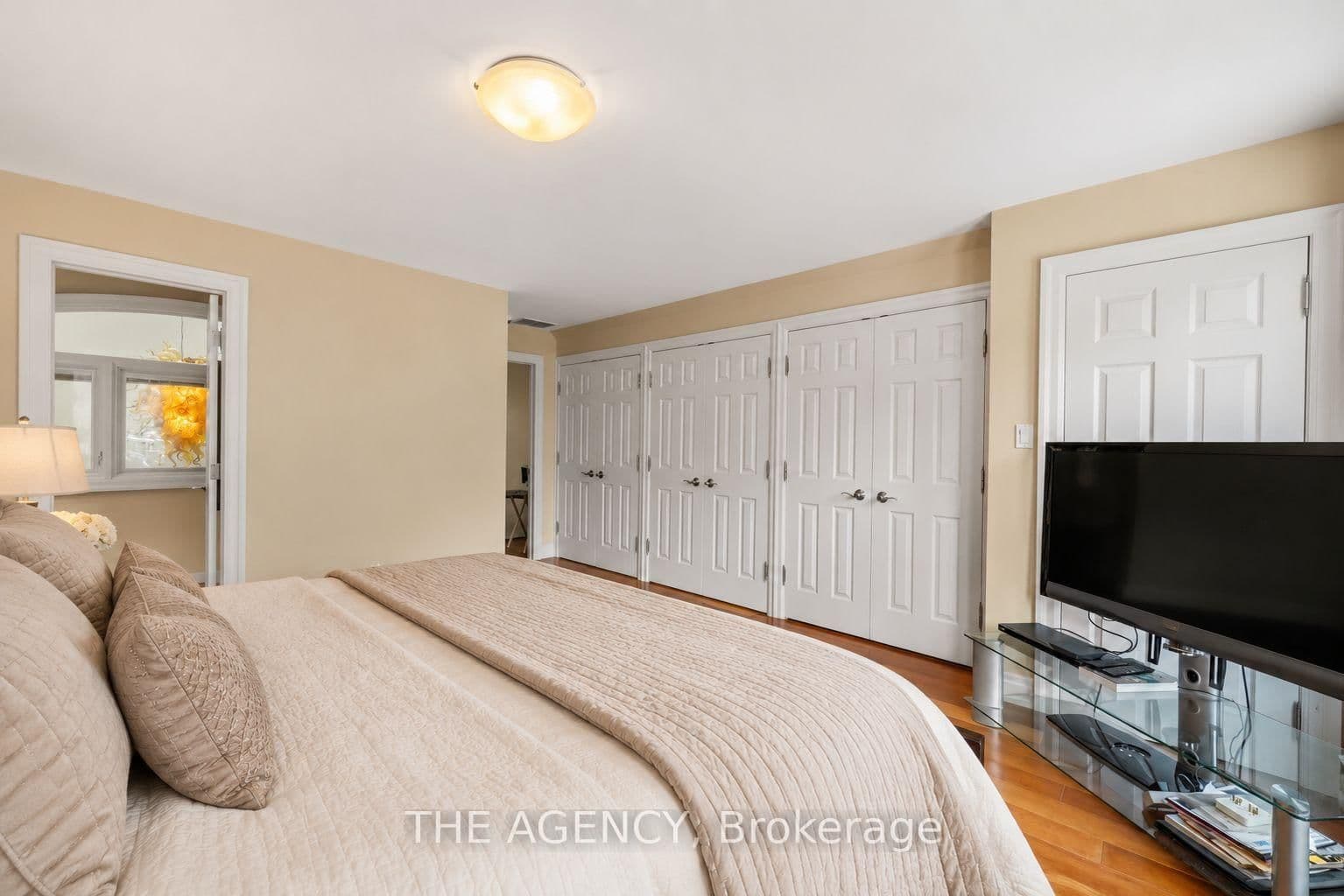 116 Hazelton Avenue, Unit B&C thumbnail 15