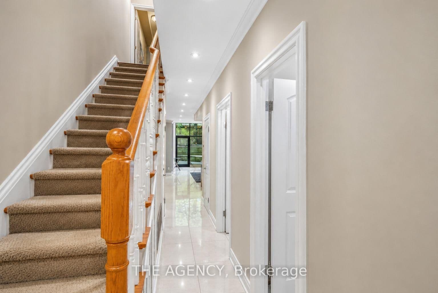 116 Hazelton Avenue, Unit B&C thumbnail 22