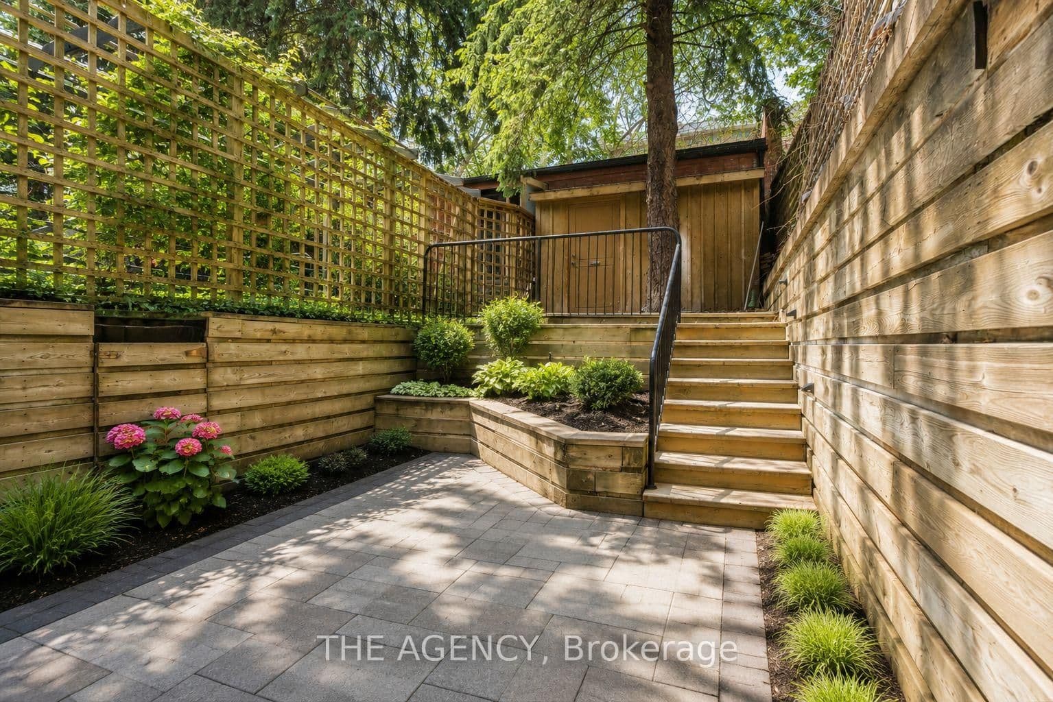 116 Hazelton Avenue, Unit B&C thumbnail 25