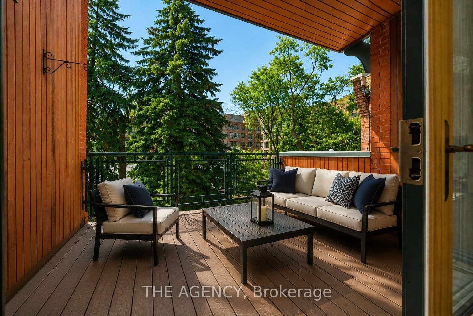 116 Hazelton Avenue, Unit B&C thumbnail 7