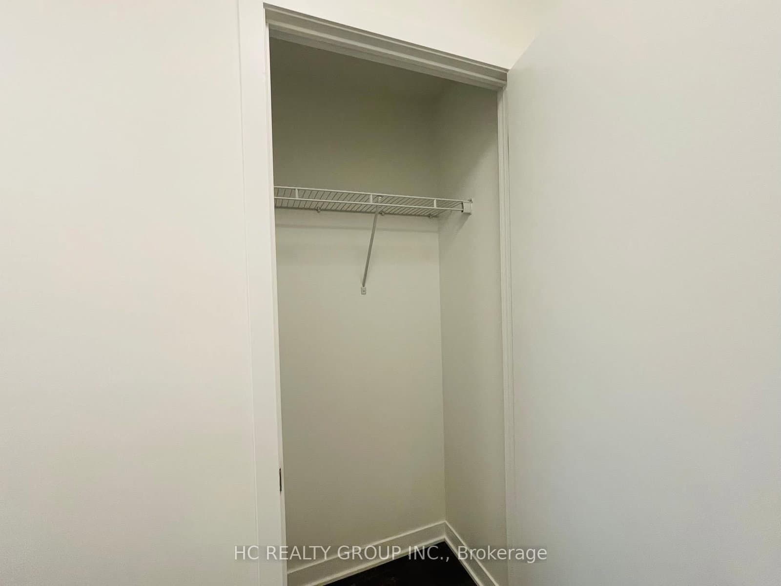 185 Alberta Avenue, Unit 708 thumbnail 13