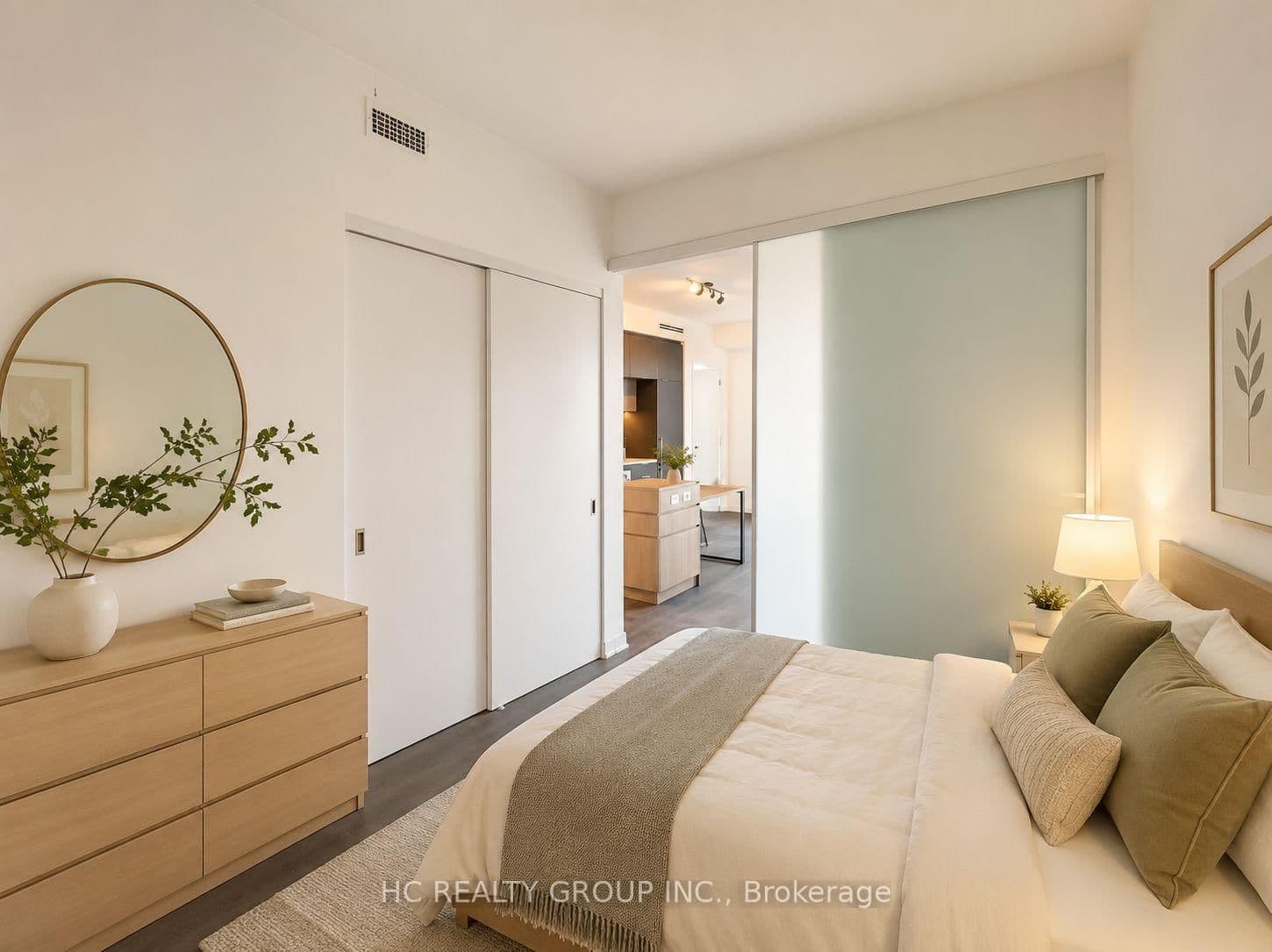 185 Alberta Avenue, Unit 708 thumbnail 8