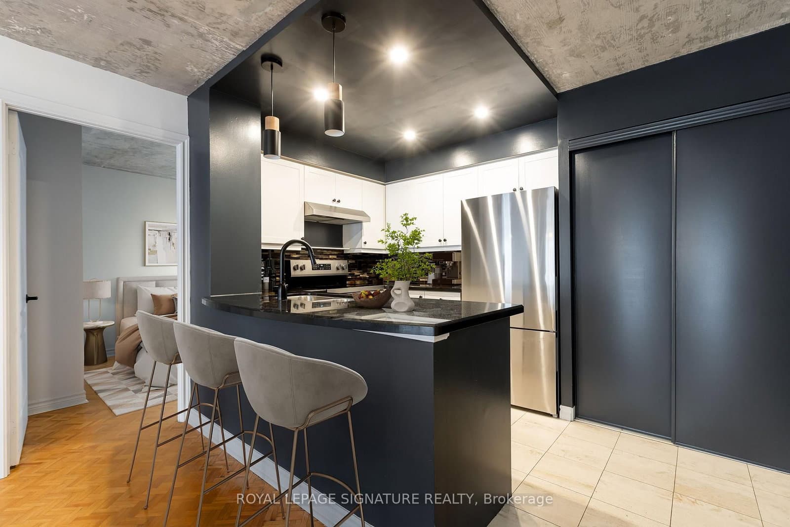 30 Hayden Street, Unit 606 thumbnail 6