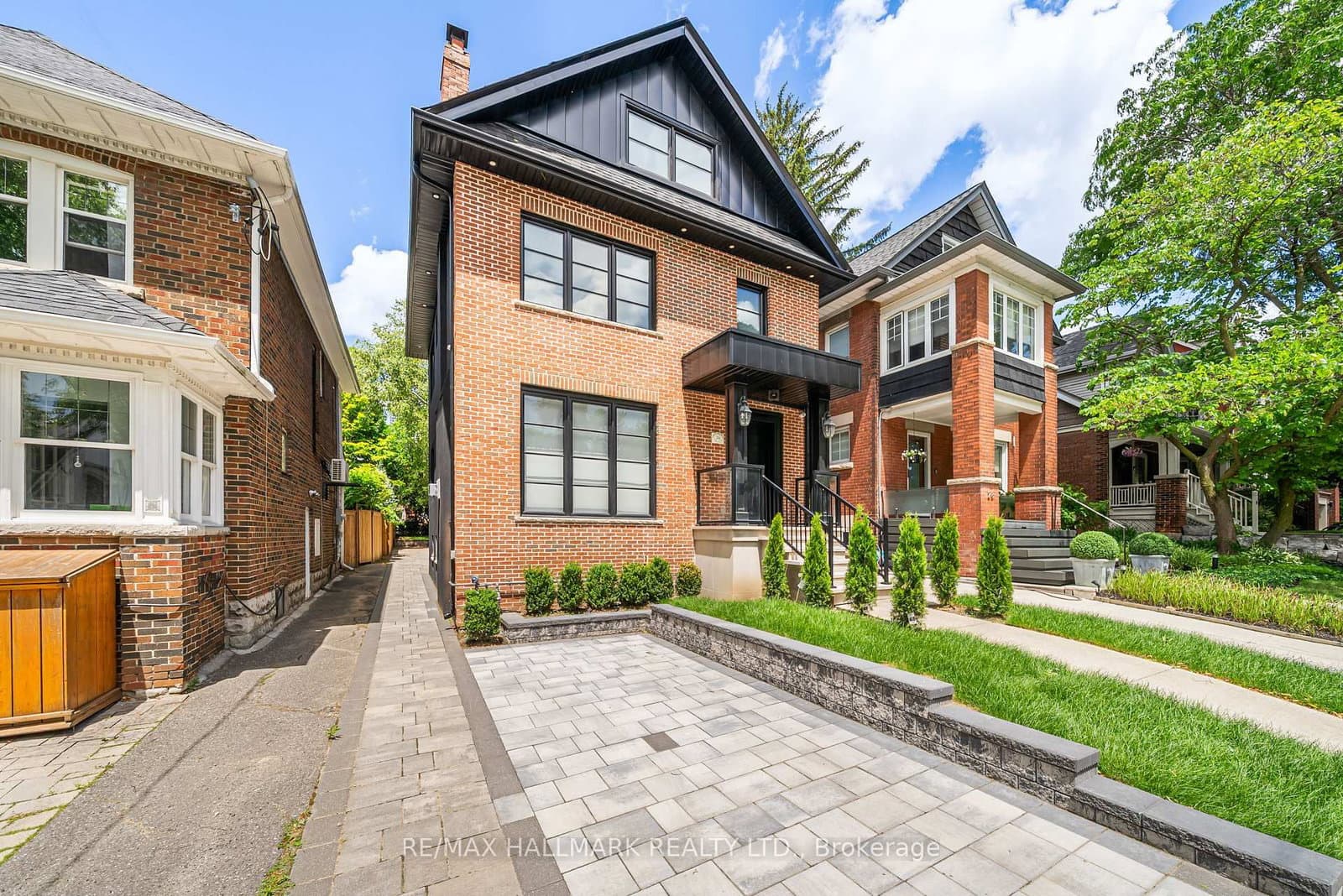26 Carey Road - Image 1