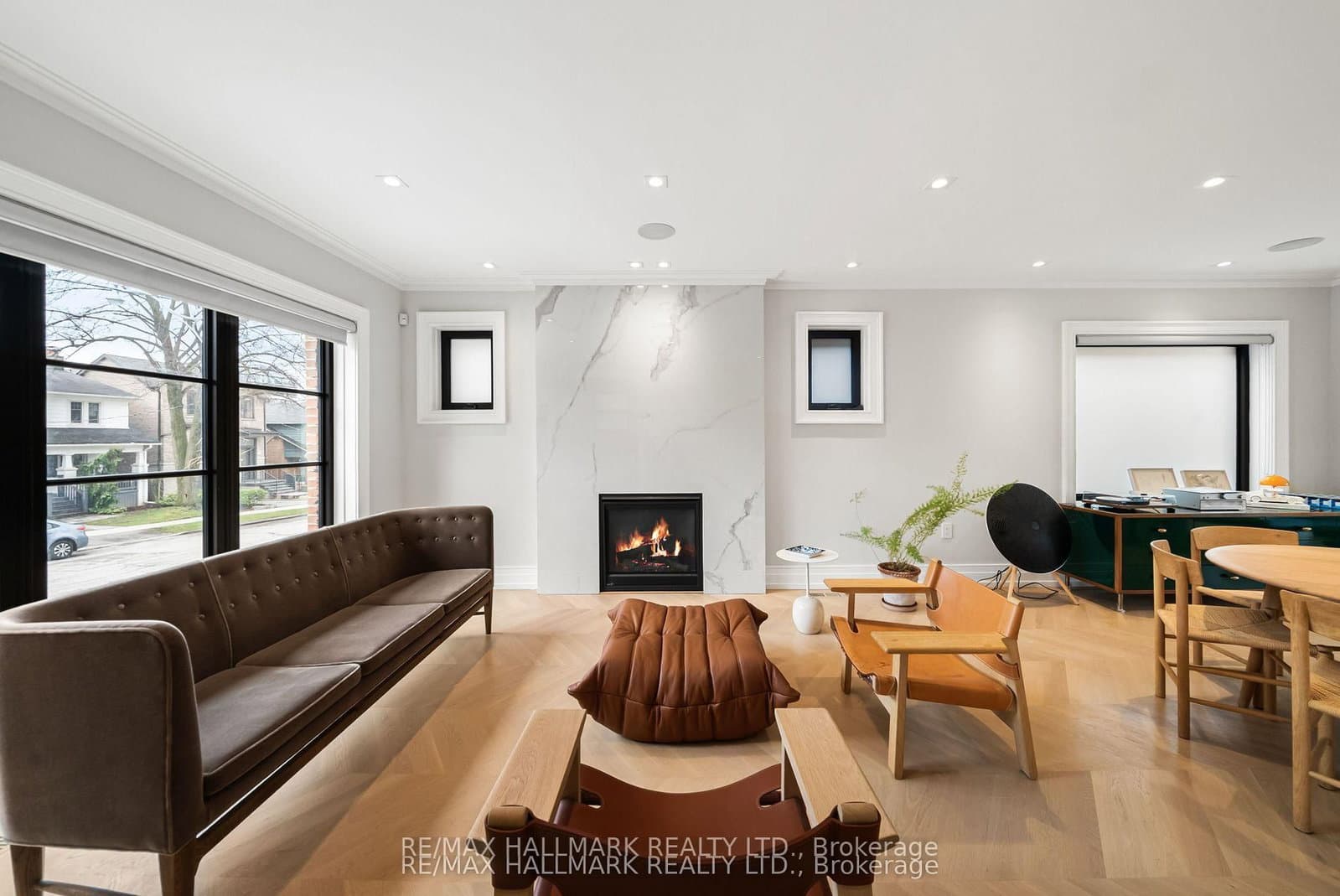 26 Carey Road thumbnail 5