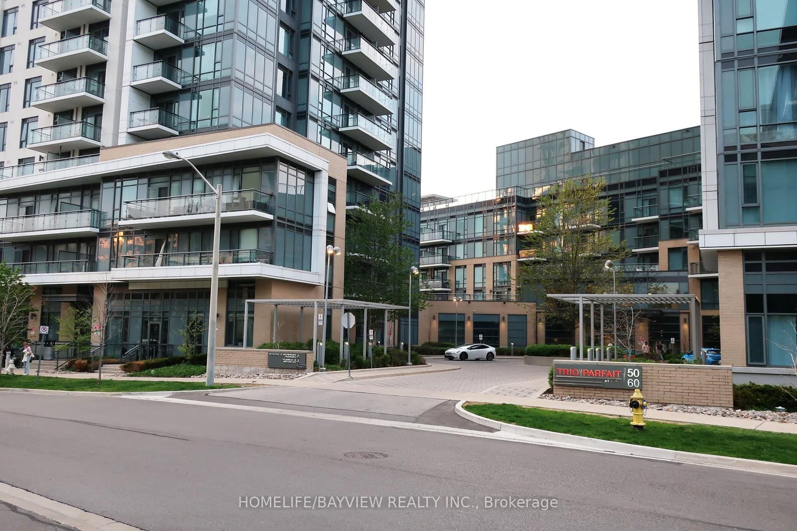 50 Ann O'Reilly Road, Unit 1910 thumbnail 2
