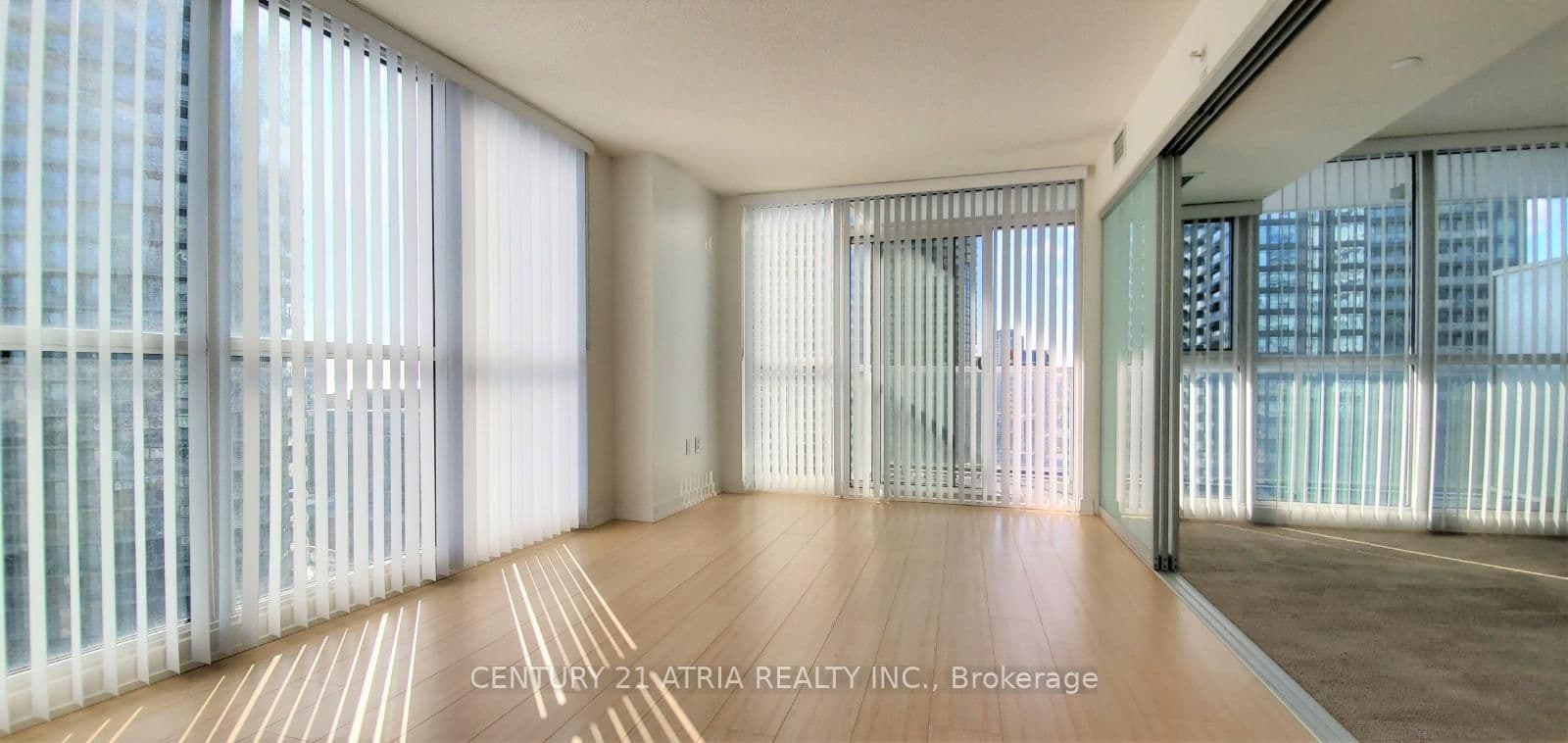 75 Queens Wharf Road, Unit 1608 thumbnail 11