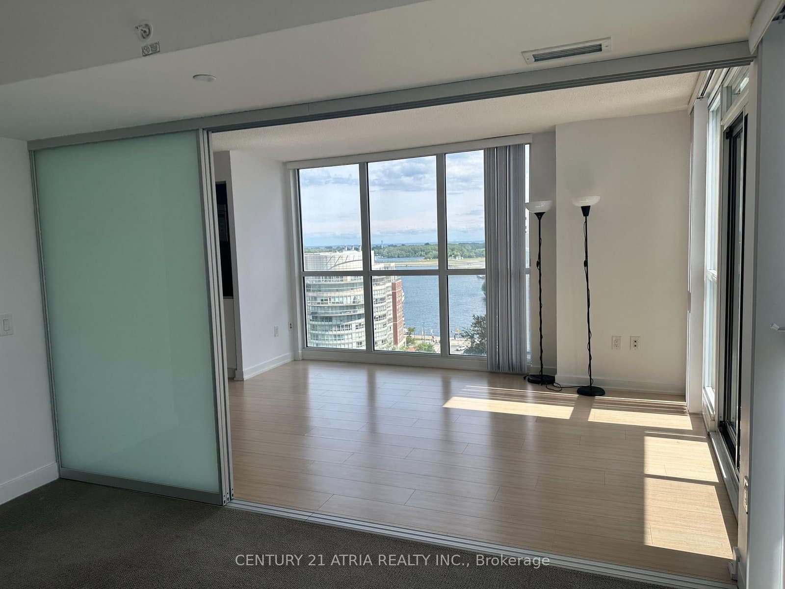 75 Queens Wharf Road, Unit 1608 thumbnail 14