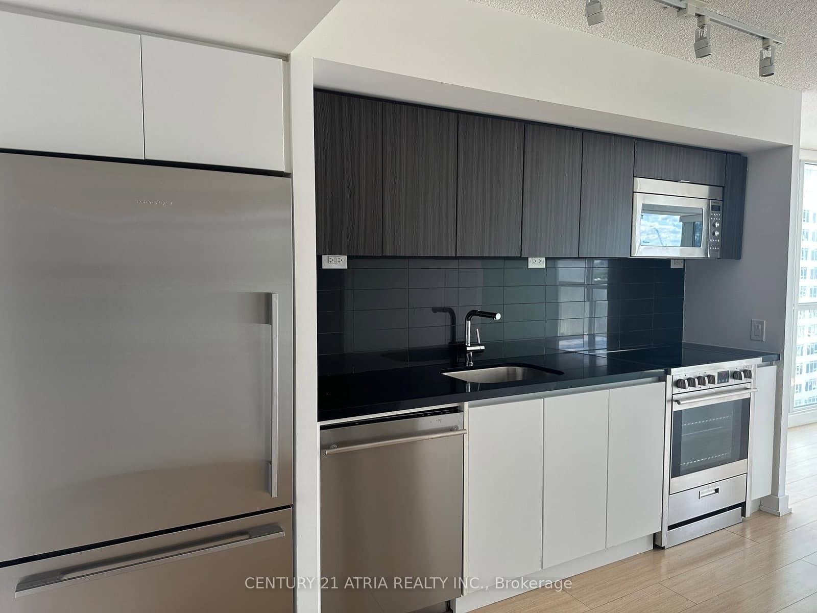75 Queens Wharf Road, Unit 1608 thumbnail 6