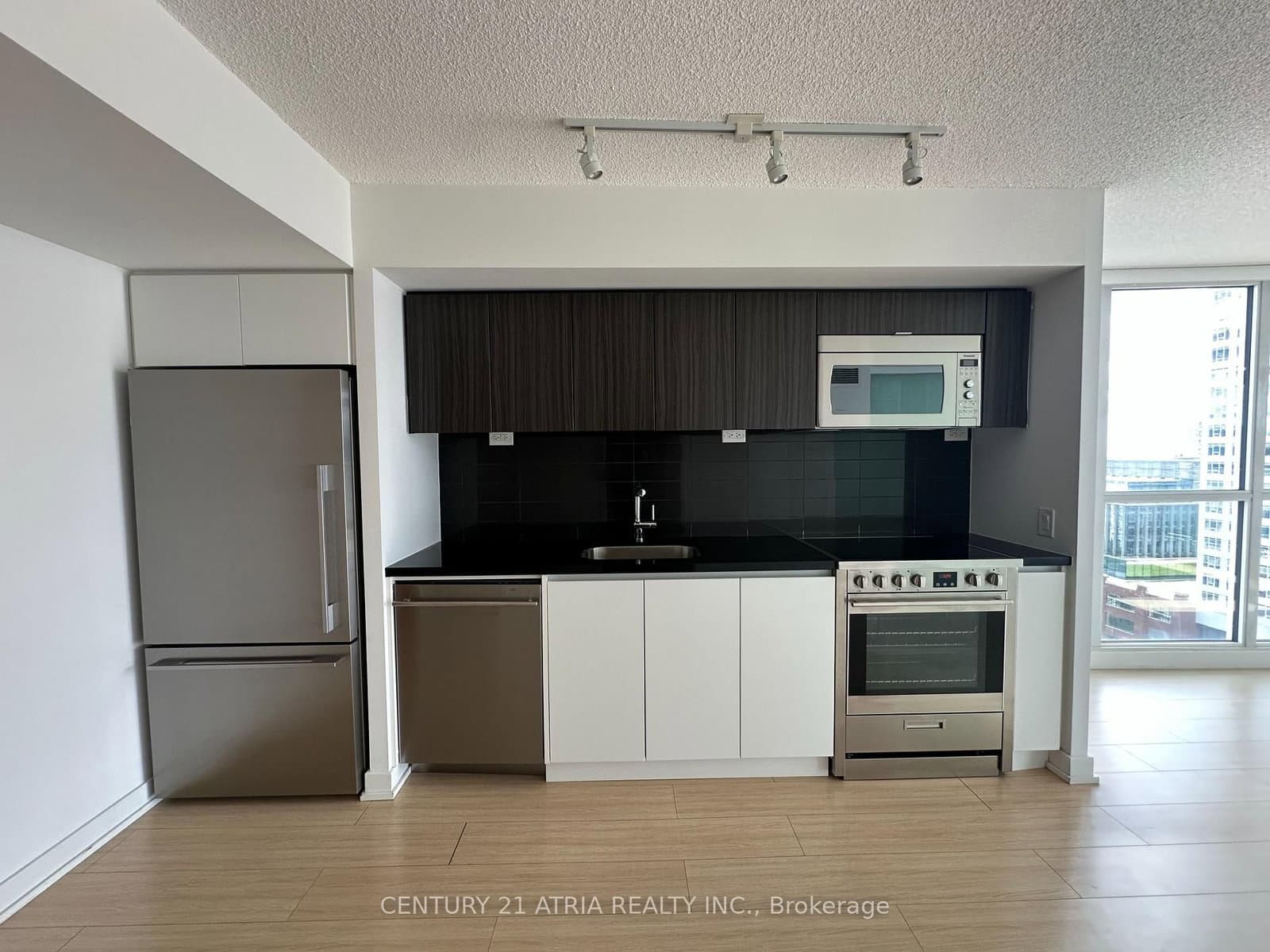 75 Queens Wharf Road, Unit 1608 thumbnail 8