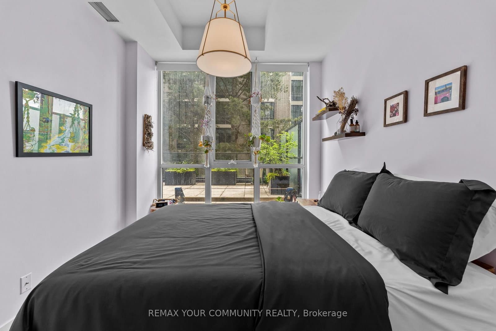 609 Avenue Road, Unit 201 thumbnail 20
