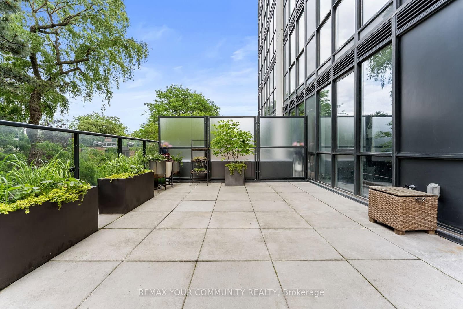 609 Avenue Road, Unit 201 thumbnail 29