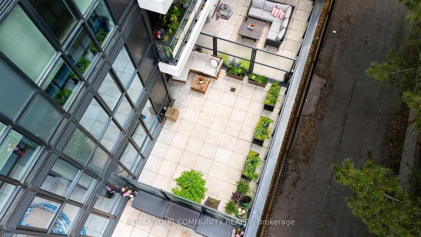 609 Avenue Road, Unit 201 thumbnail 39
