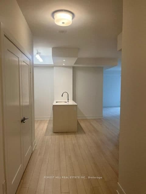 310 Tweedsmuir Avenue, Unit 204 thumbnail 7