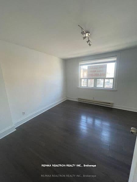 3331A Yonge Street E thumbnail 10
