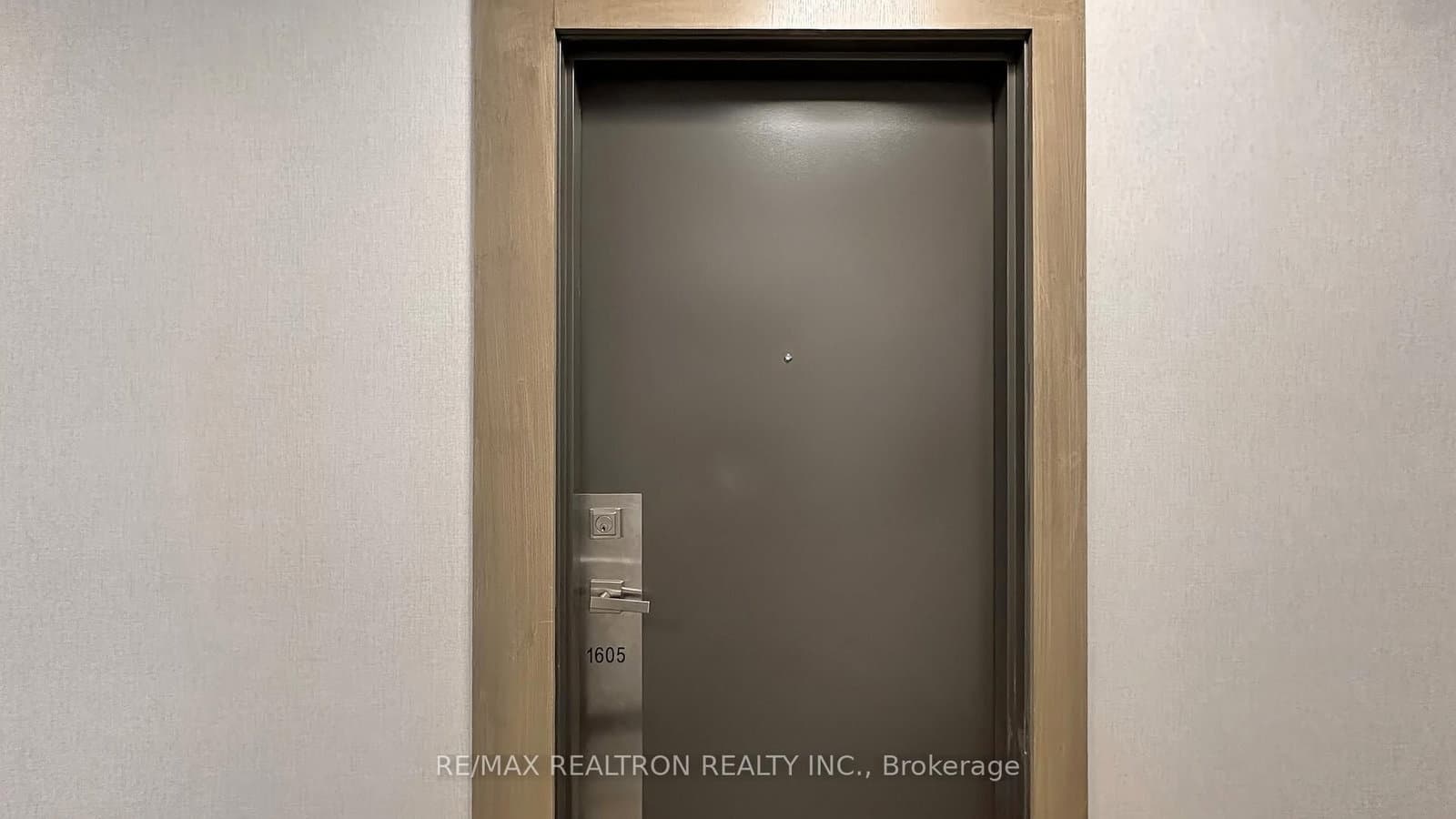 180 Fairview Mall Drive, Unit 1605 thumbnail 29