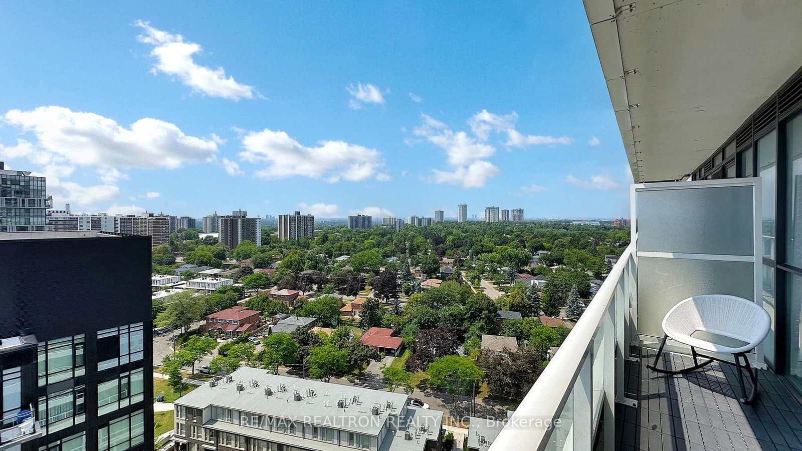 180 Fairview Mall Drive, Unit 1605 thumbnail 33