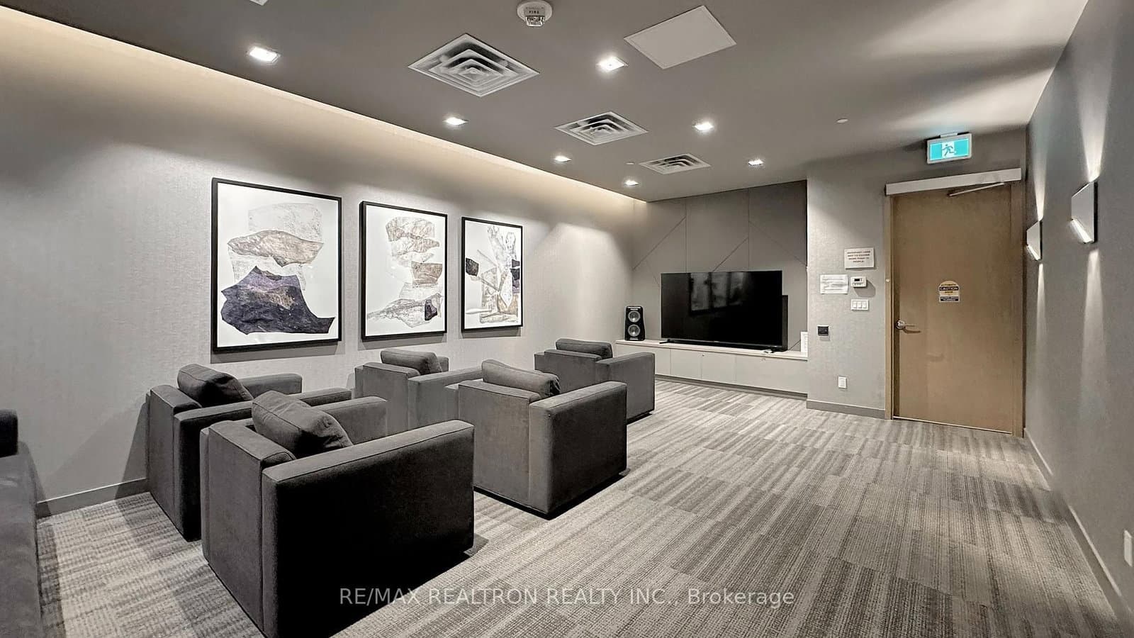 180 Fairview Mall Drive, Unit 1605 thumbnail 40