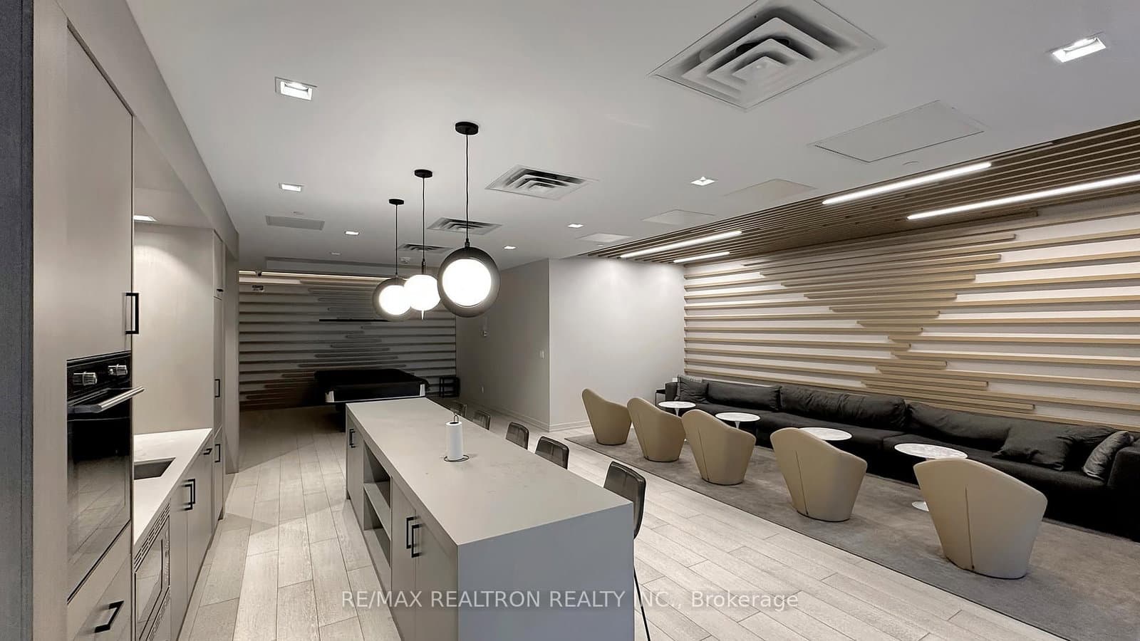 180 Fairview Mall Drive, Unit 1605 thumbnail 41