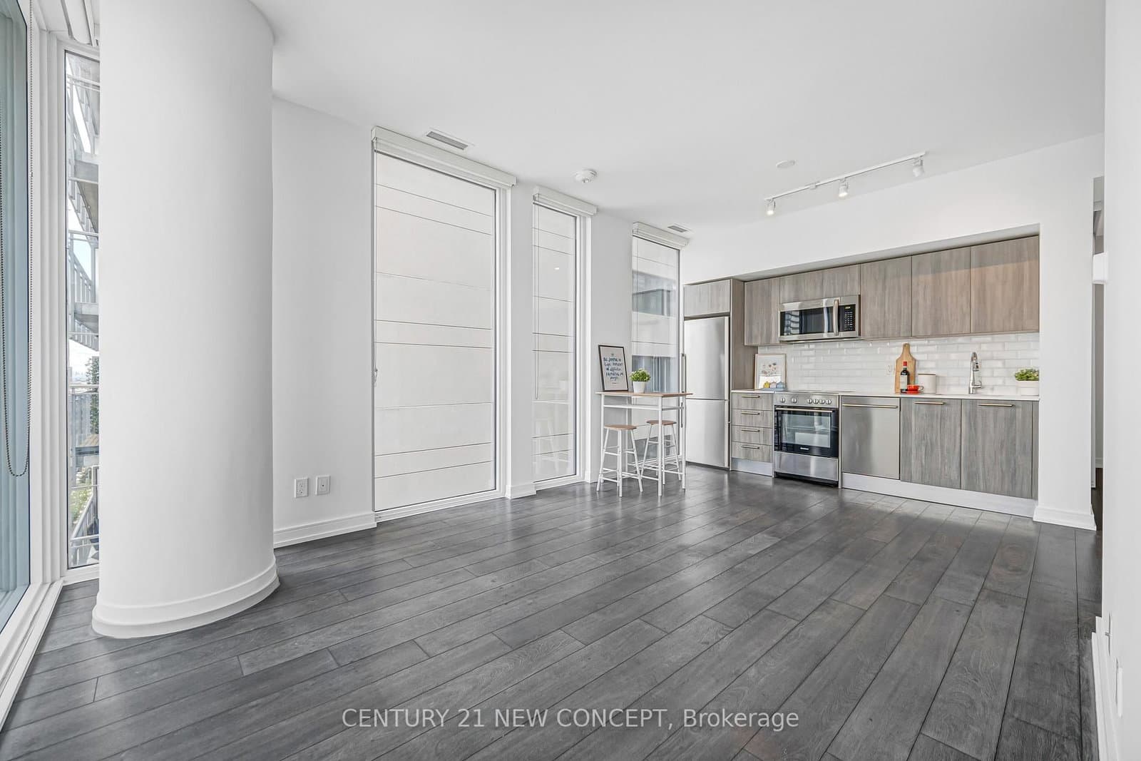 28 Wellesley Street E, Unit 1902 thumbnail 16