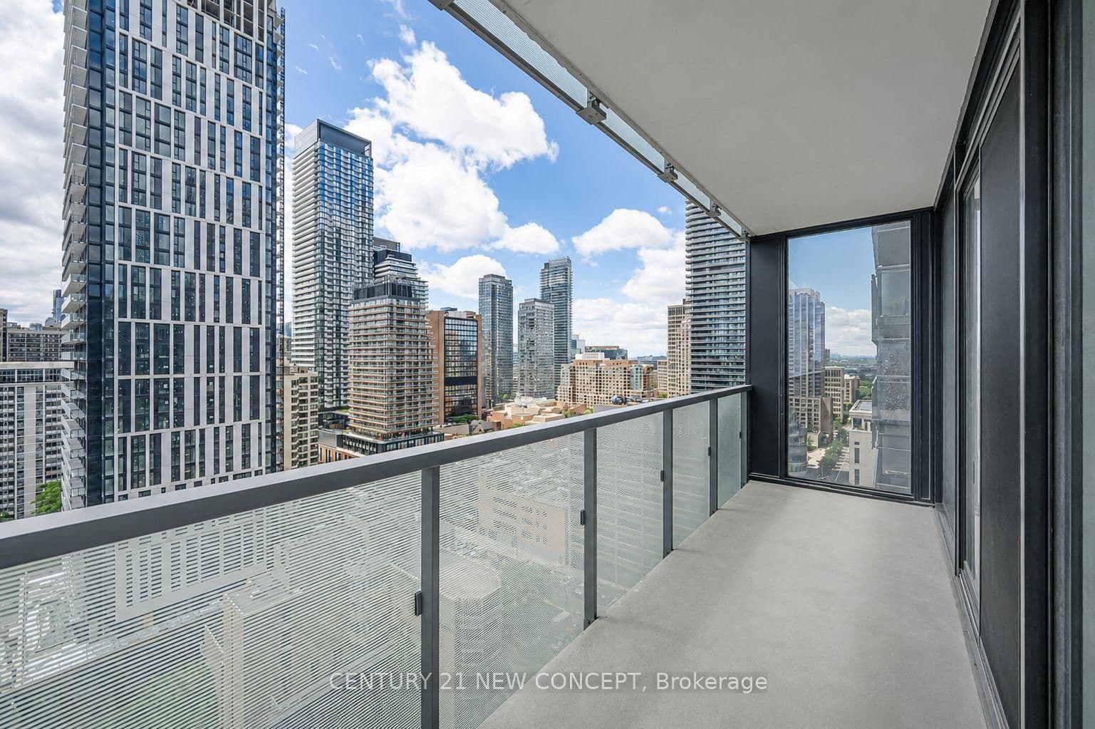 28 Wellesley Street E, Unit 1902 thumbnail 35