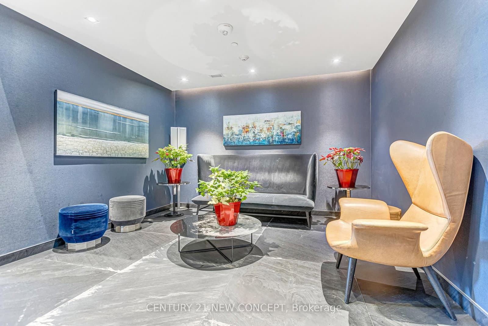28 Wellesley Street E, Unit 1902 thumbnail 4