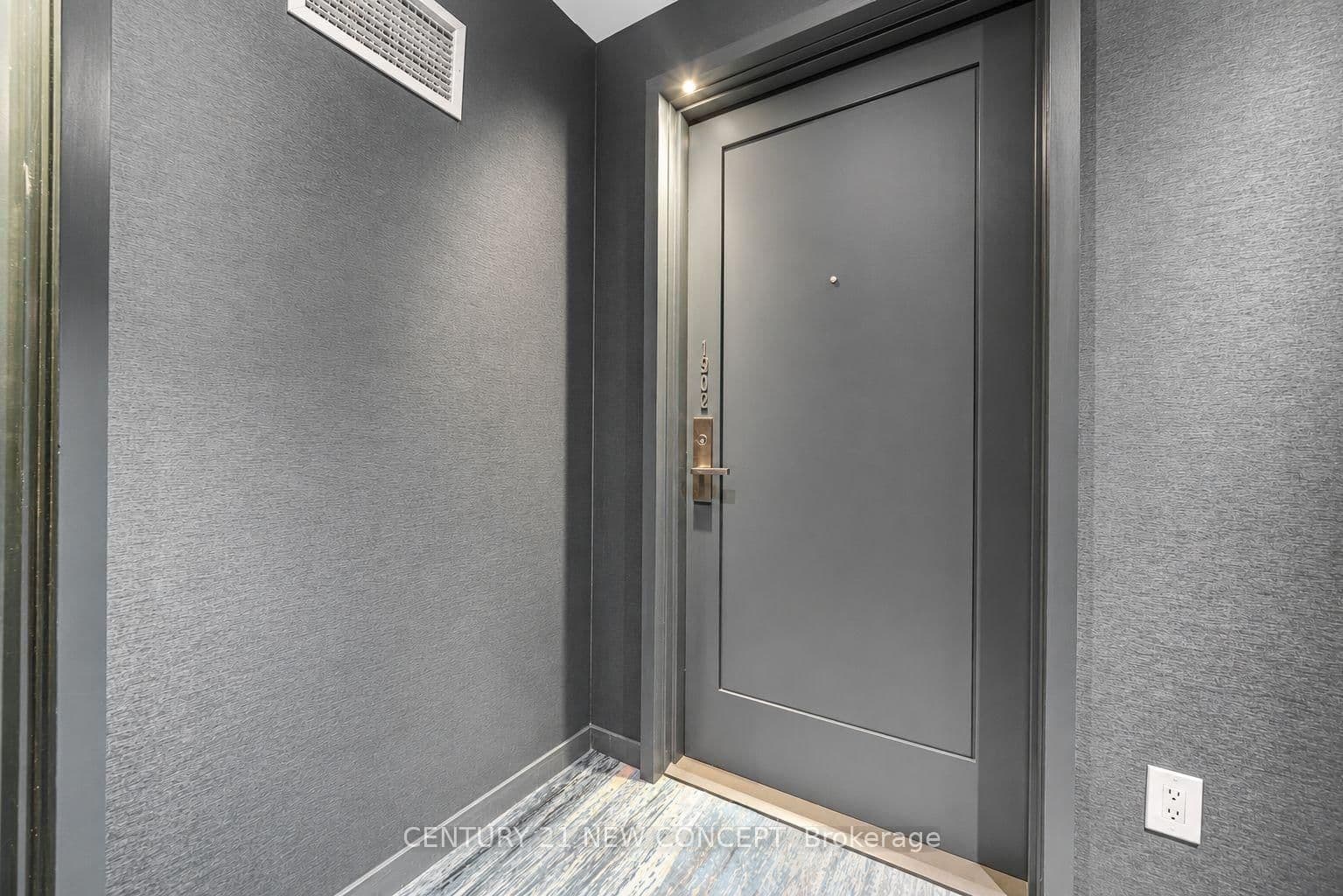 28 Wellesley Street E, Unit 1902 thumbnail 6