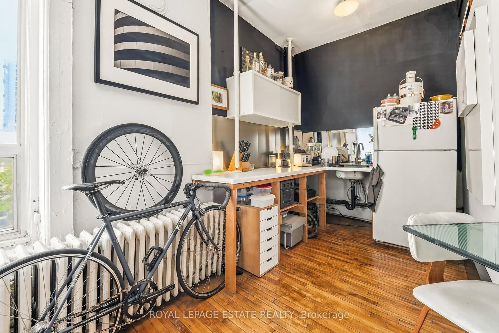 113 Jarvis Street thumbnail 18