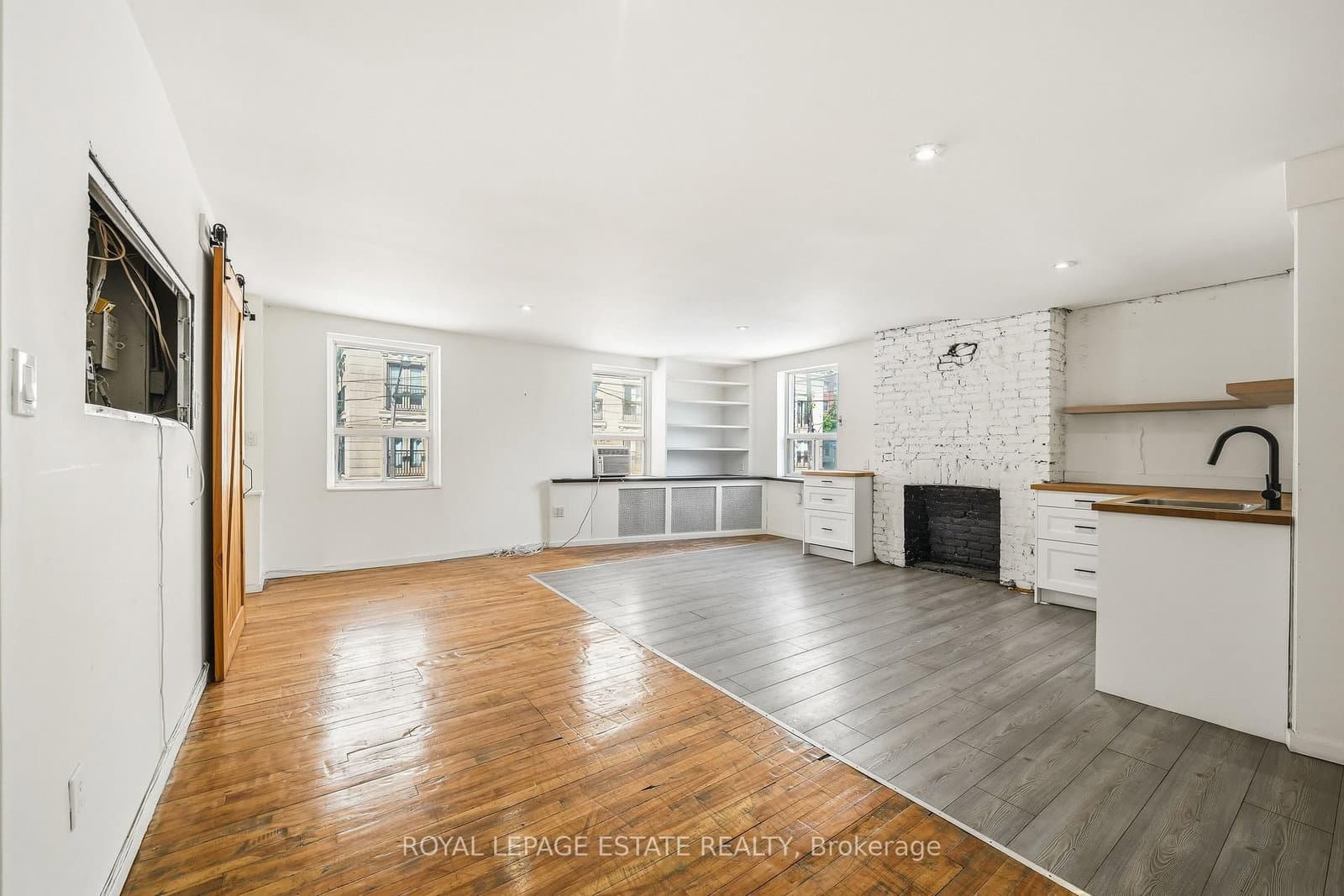 113 Jarvis Street thumbnail 9