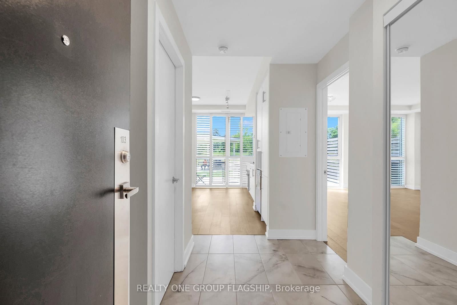 75 The Donway W, Unit 103 thumbnail 9