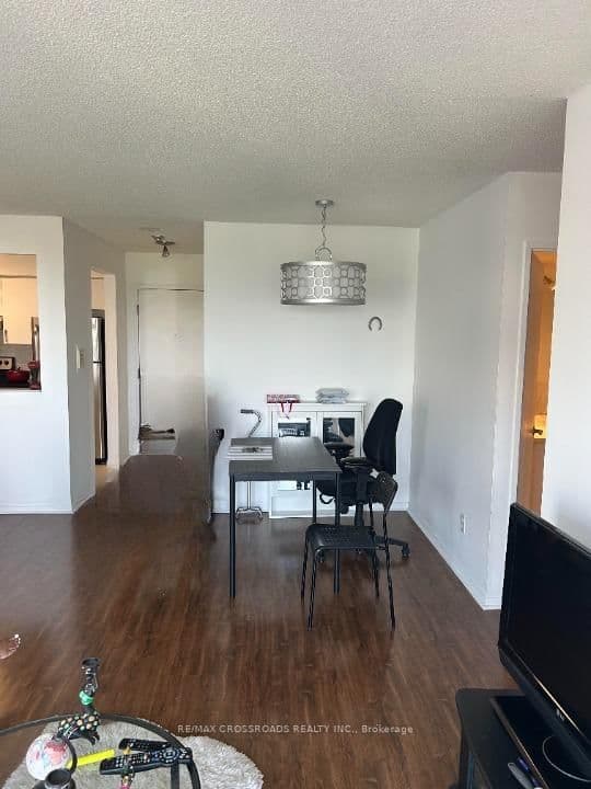 91 Townsgate Drive, Unit 1012 thumbnail 14