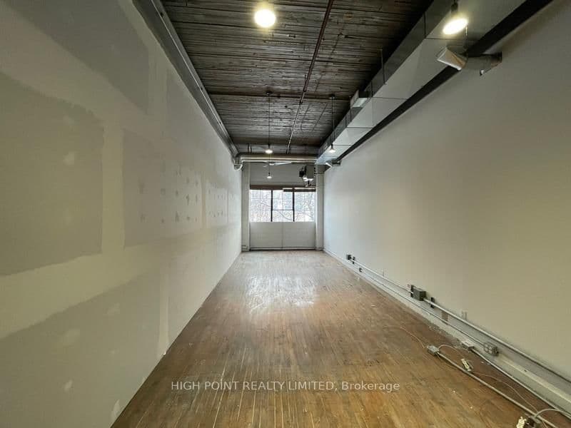 777 Richmond Street, Unit 2022 - Image 1