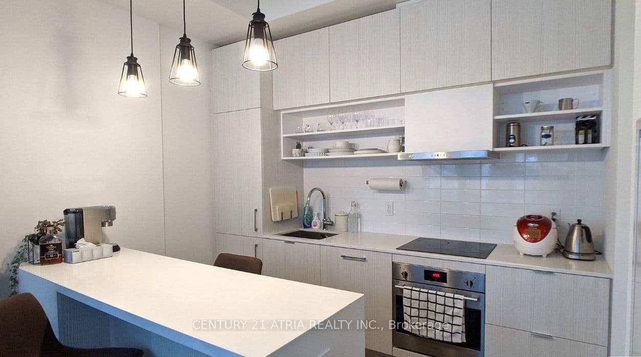 8 Hillsdale Avenue E, Unit 1135 thumbnail 3