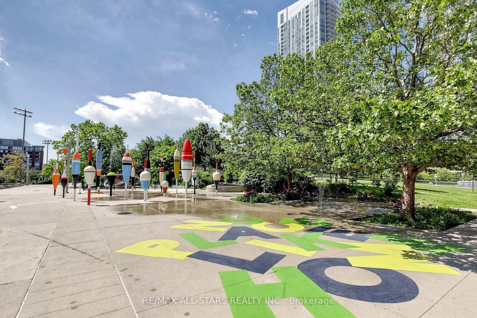 110 Fort York Boulevard thumbnail 40