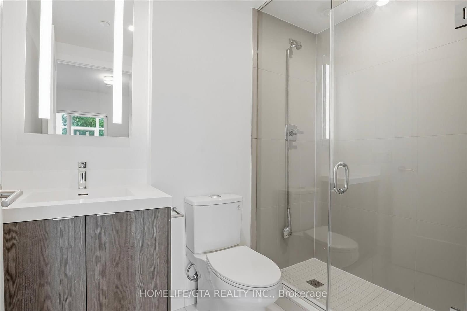 30 Inn On The Park Drive, Unit 206 thumbnail 24