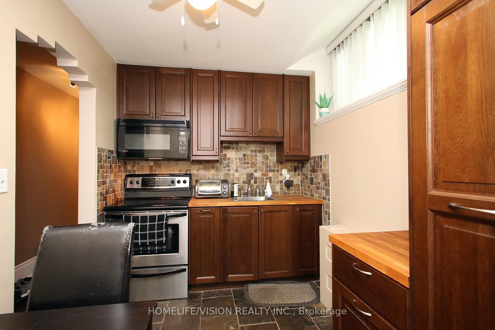 1840 Bathurst Street, Unit Unit # B1 thumbnail 10