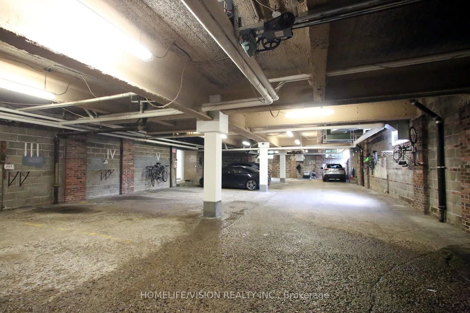 1840 Bathurst Street, Unit Unit # B1 thumbnail 18