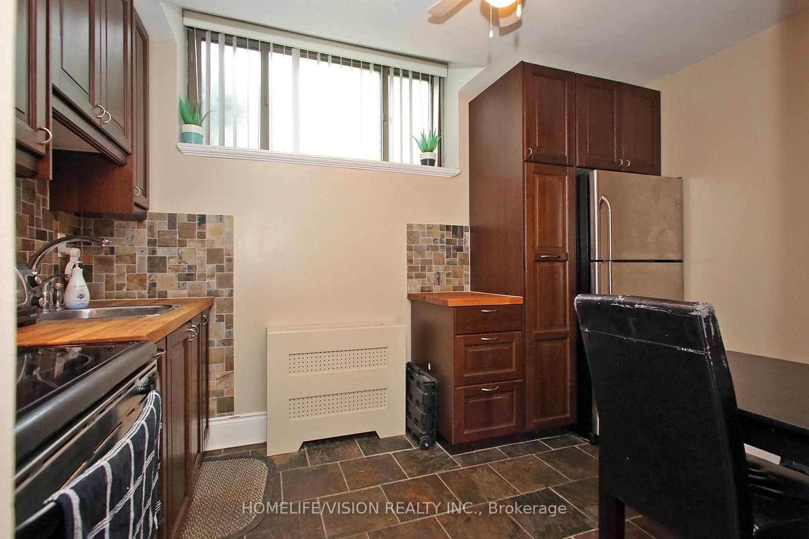 1840 Bathurst Street, Unit Unit # B1 thumbnail 9