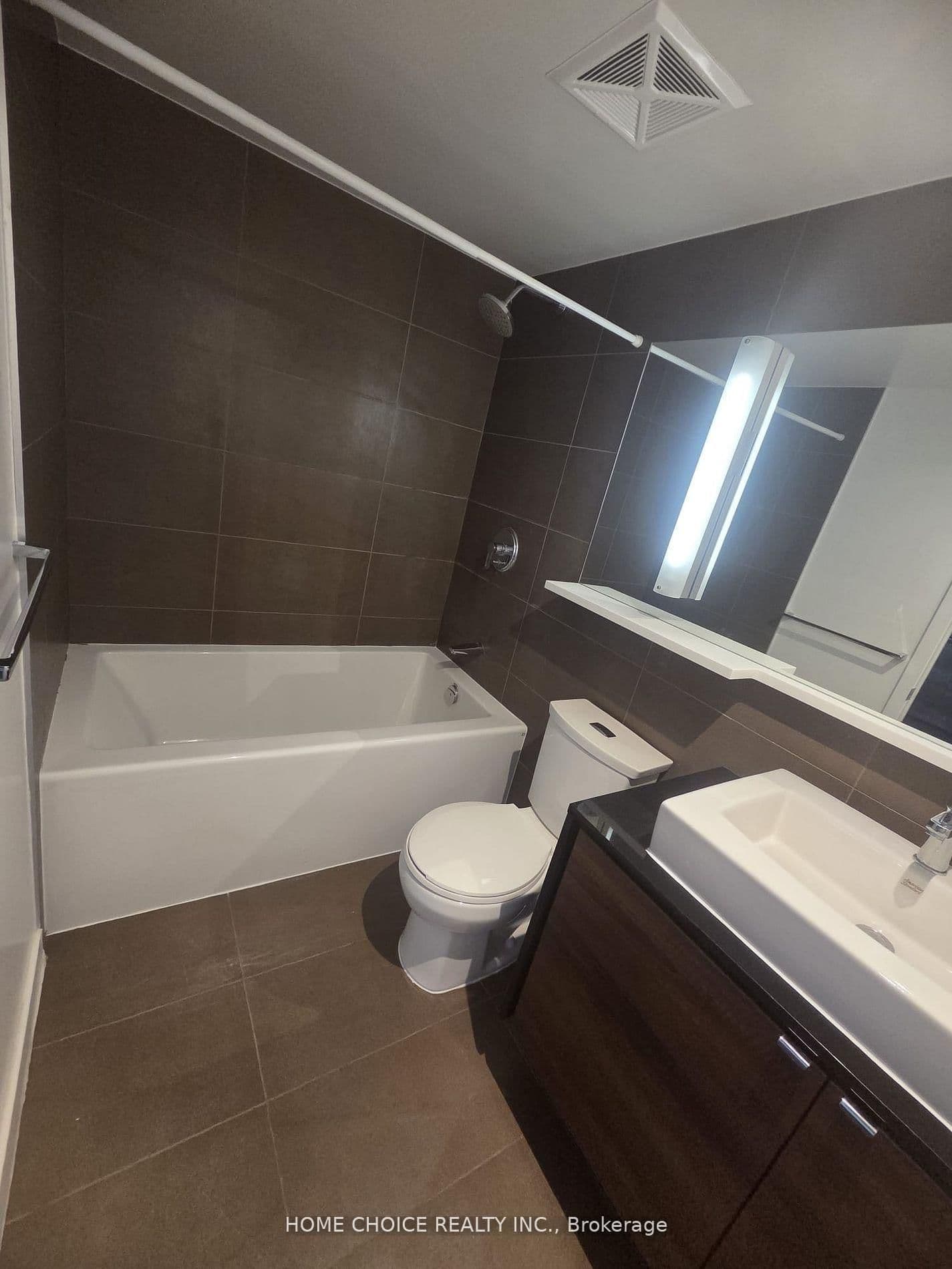 72 Esther Shiner Boulevard, Suite 311 Boulevard, Unit 10 thumbnail 6
