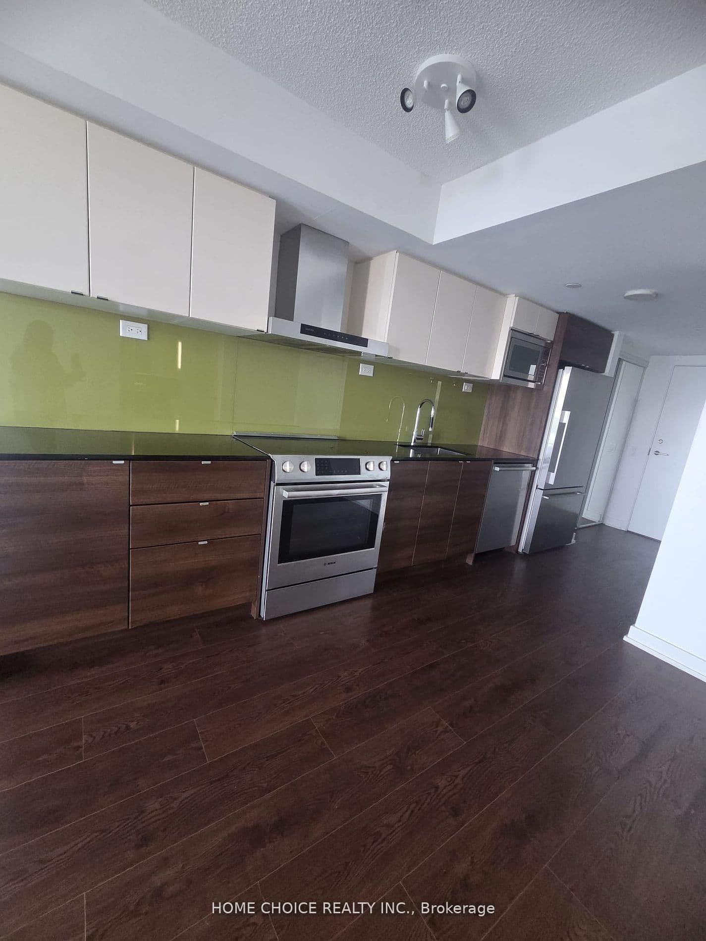 72 Esther Shiner Boulevard, Suite 311 Boulevard, Unit 10 thumbnail 8