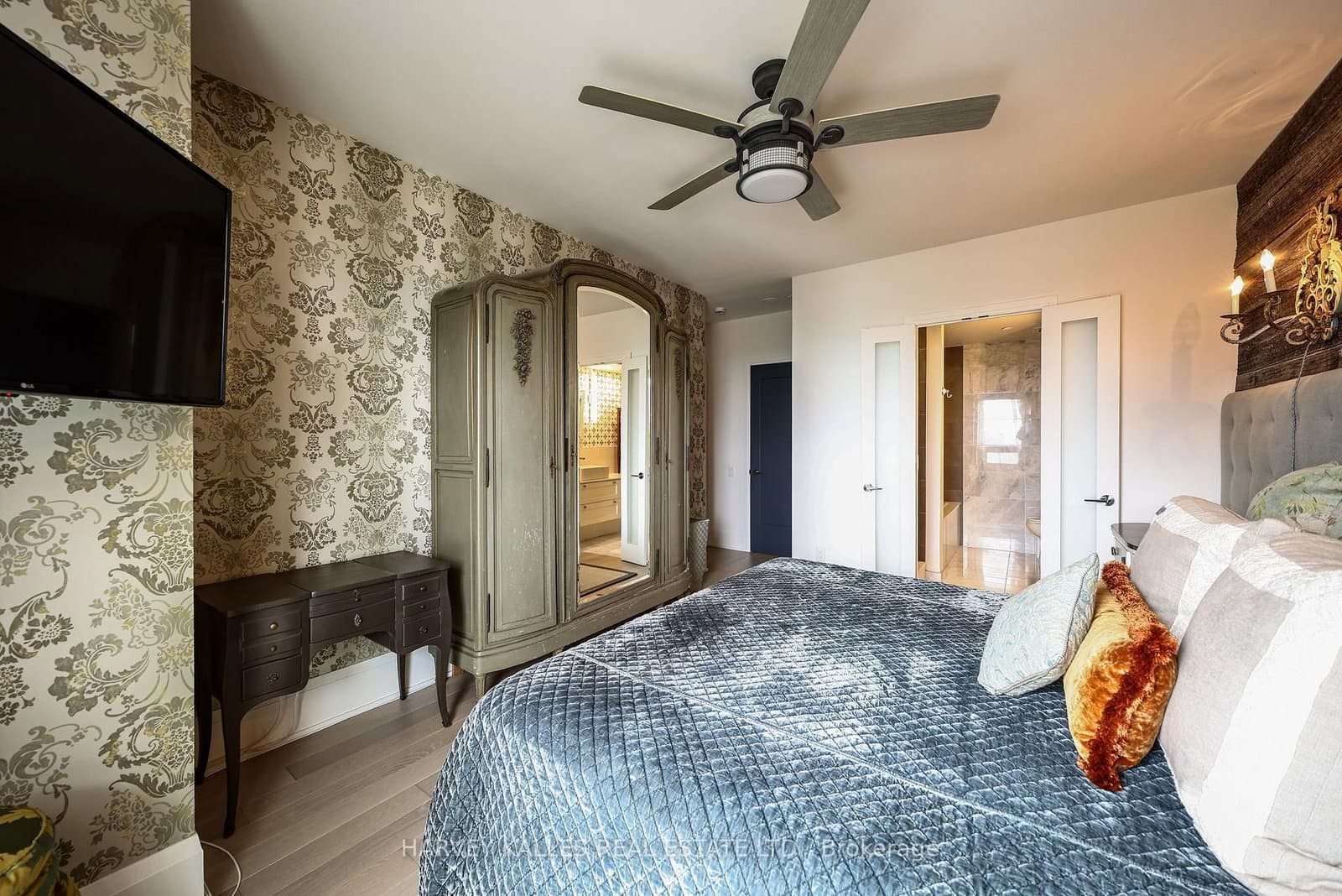 101 Erskine Avenue, Unit 2407 thumbnail 19